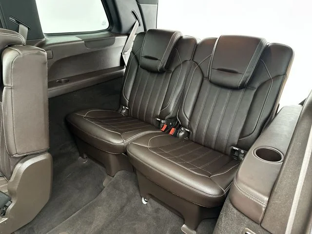Used 2019 White Mercedes-Benz GLS 450 image 24