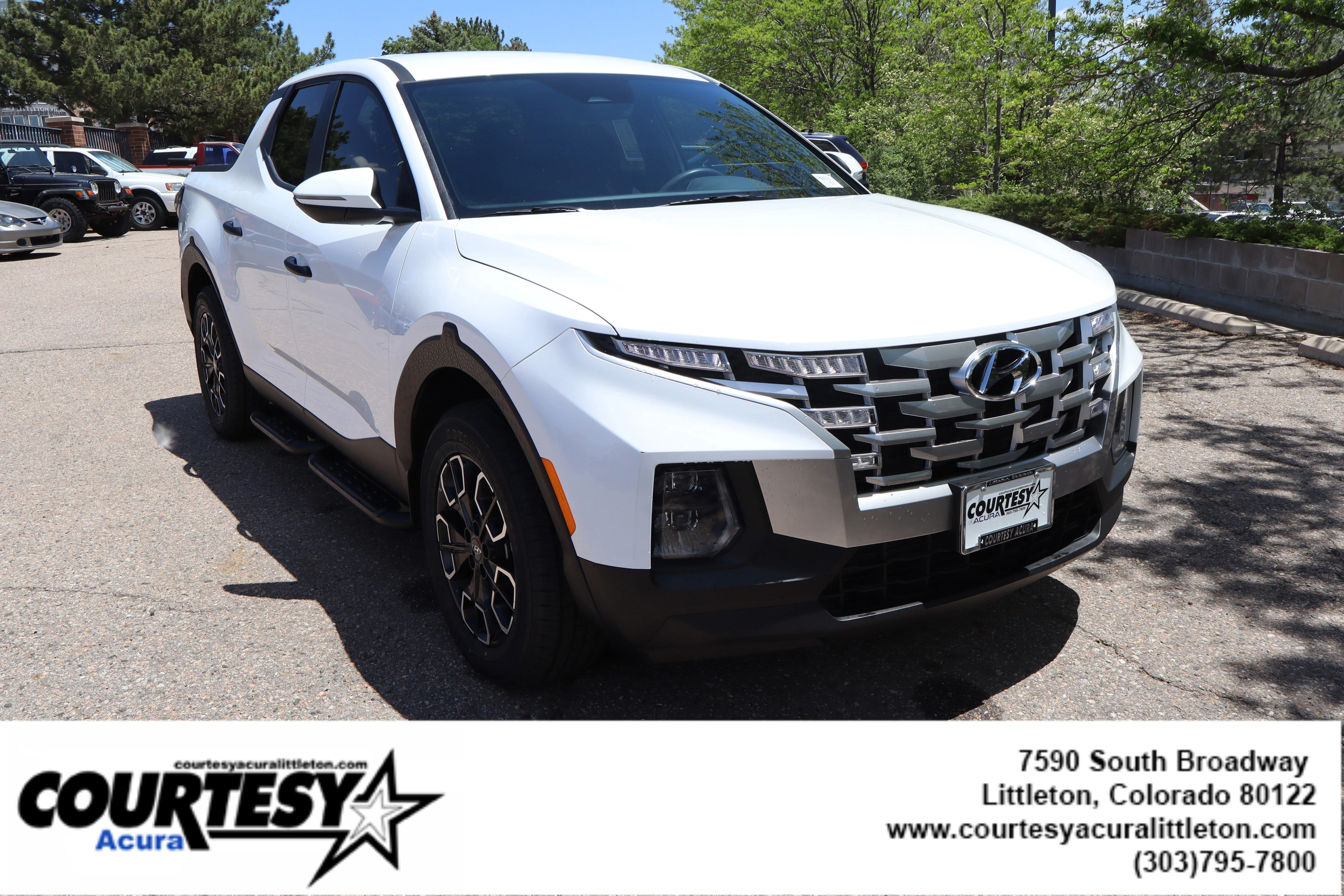 Used 2024 Atlas White Hyundai SEL image 8