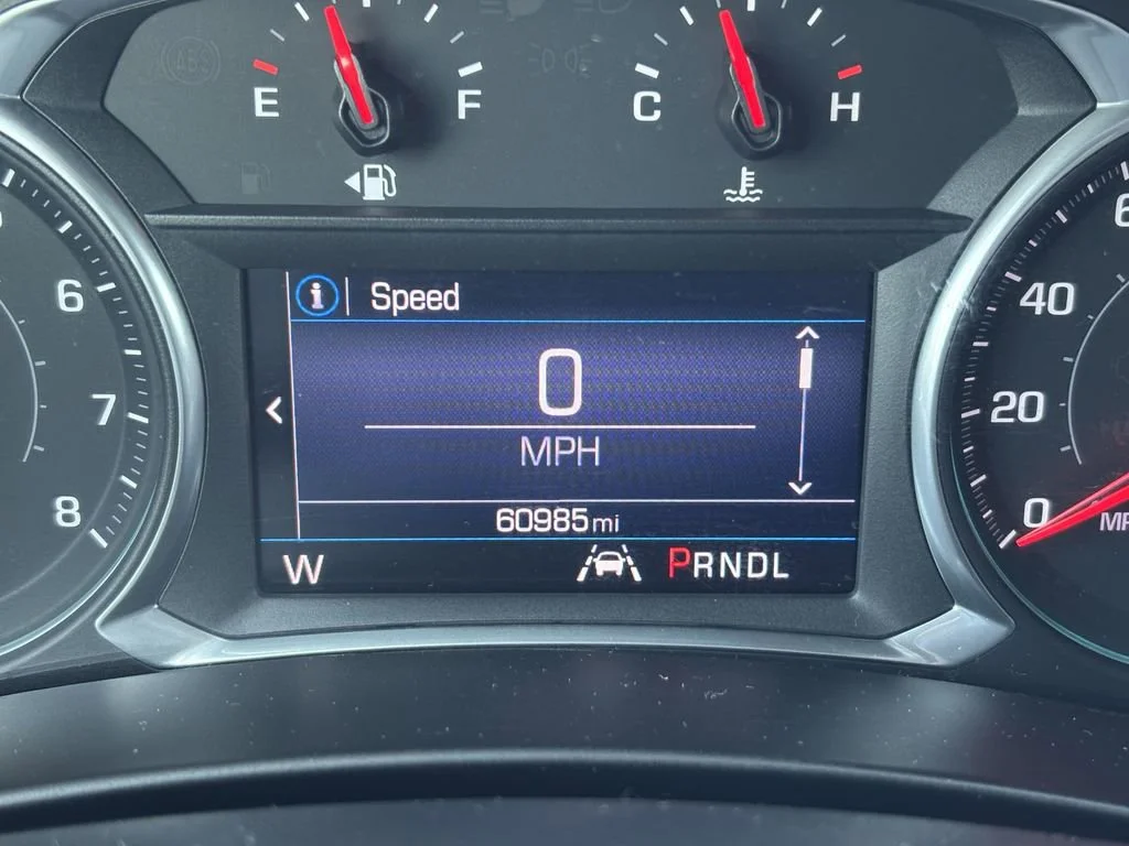 Used 2020 MIDNIGHT BLUE METALLIC Chevrolet LT image 27