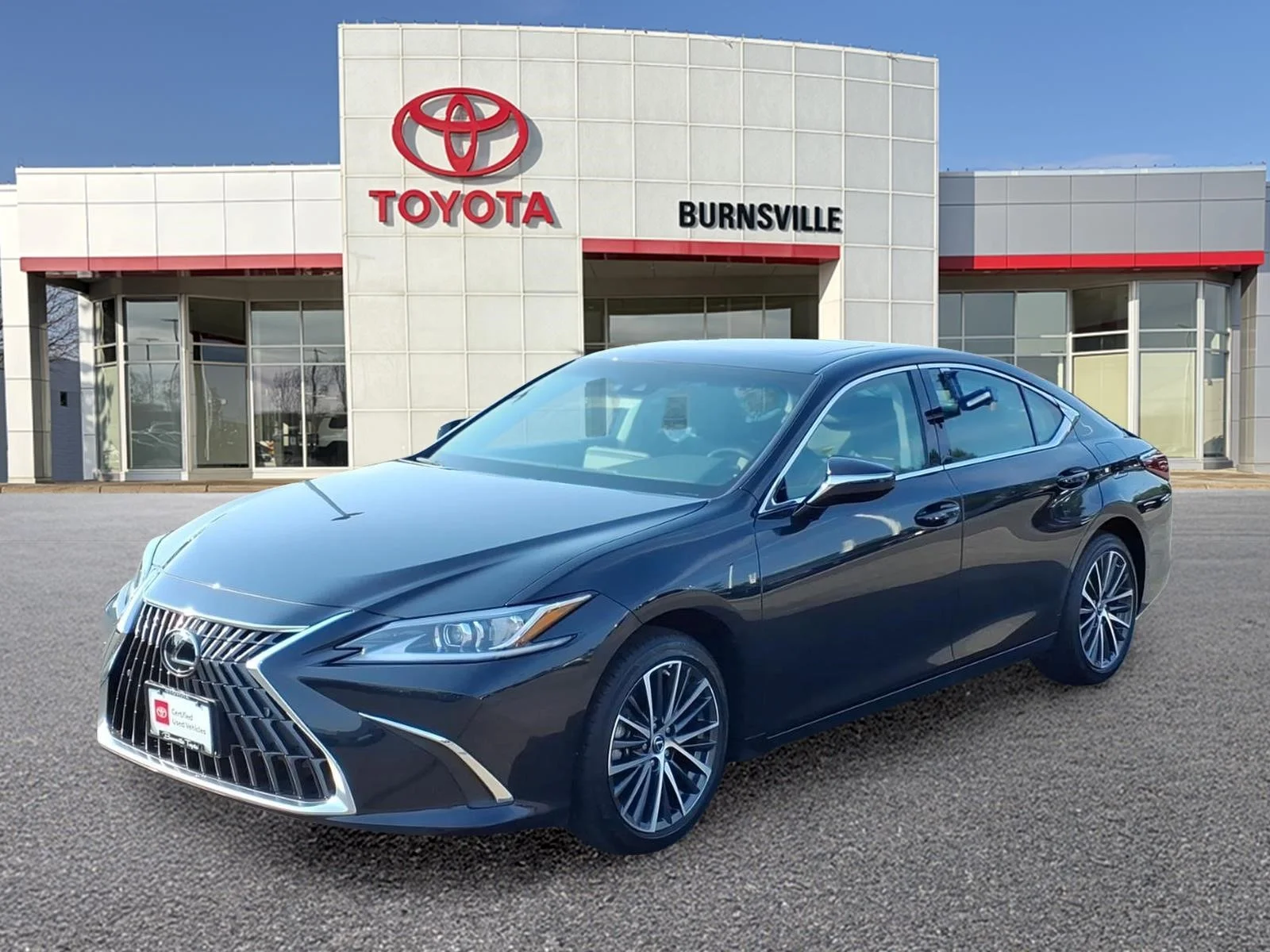 Used 2023 Black Lexus 250 image 8