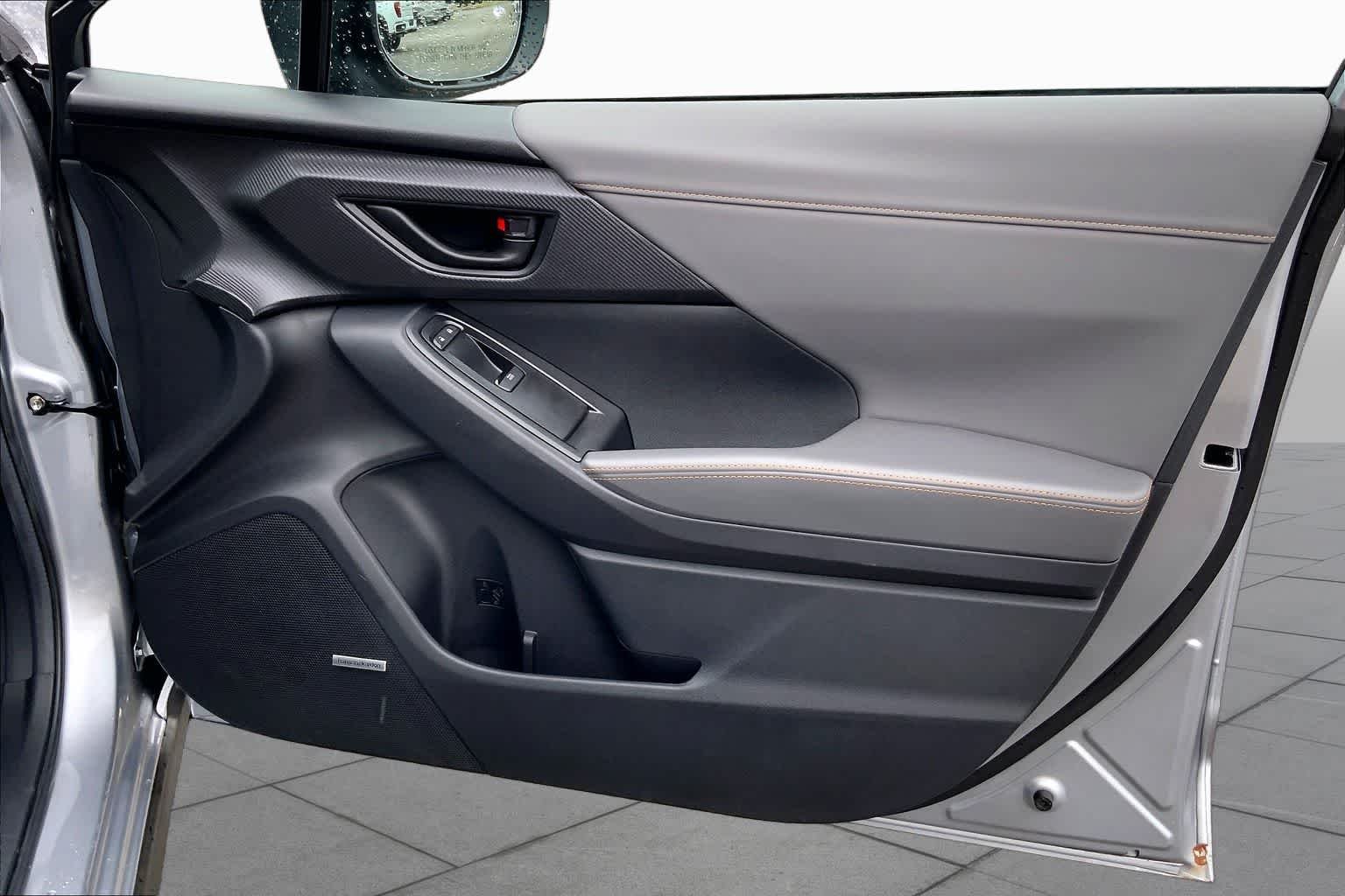 Used 2025 Ice Silver Metallic Subaru Wilderness image 22