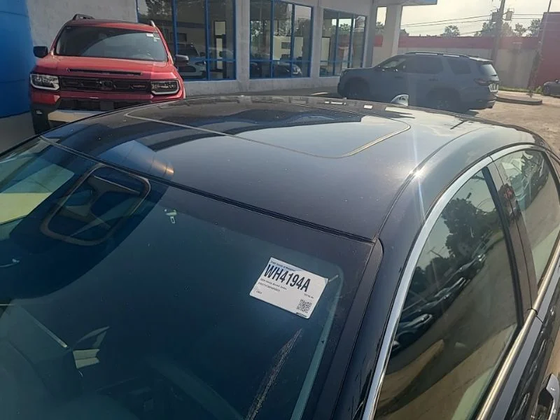 Used 2024  Honda EX image 16