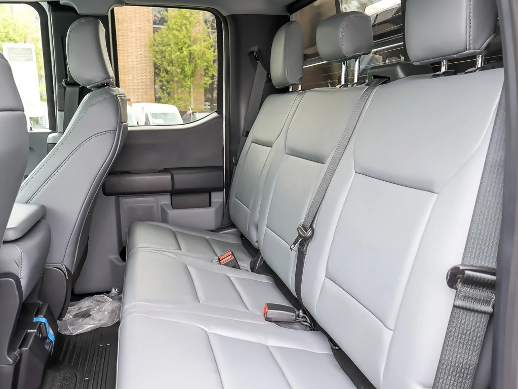 New 2026 Oxford White Ford 11' Dump Body image 19