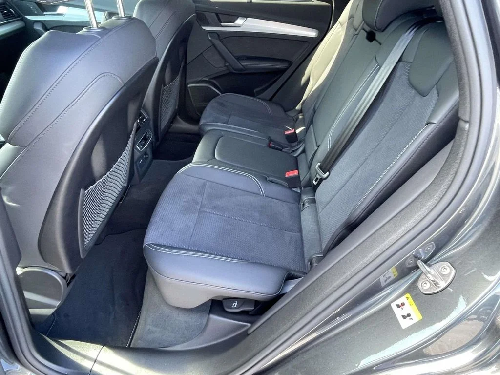 Used 2024 Daytona Gray Pearl Effect Audi S line Prestige image 11