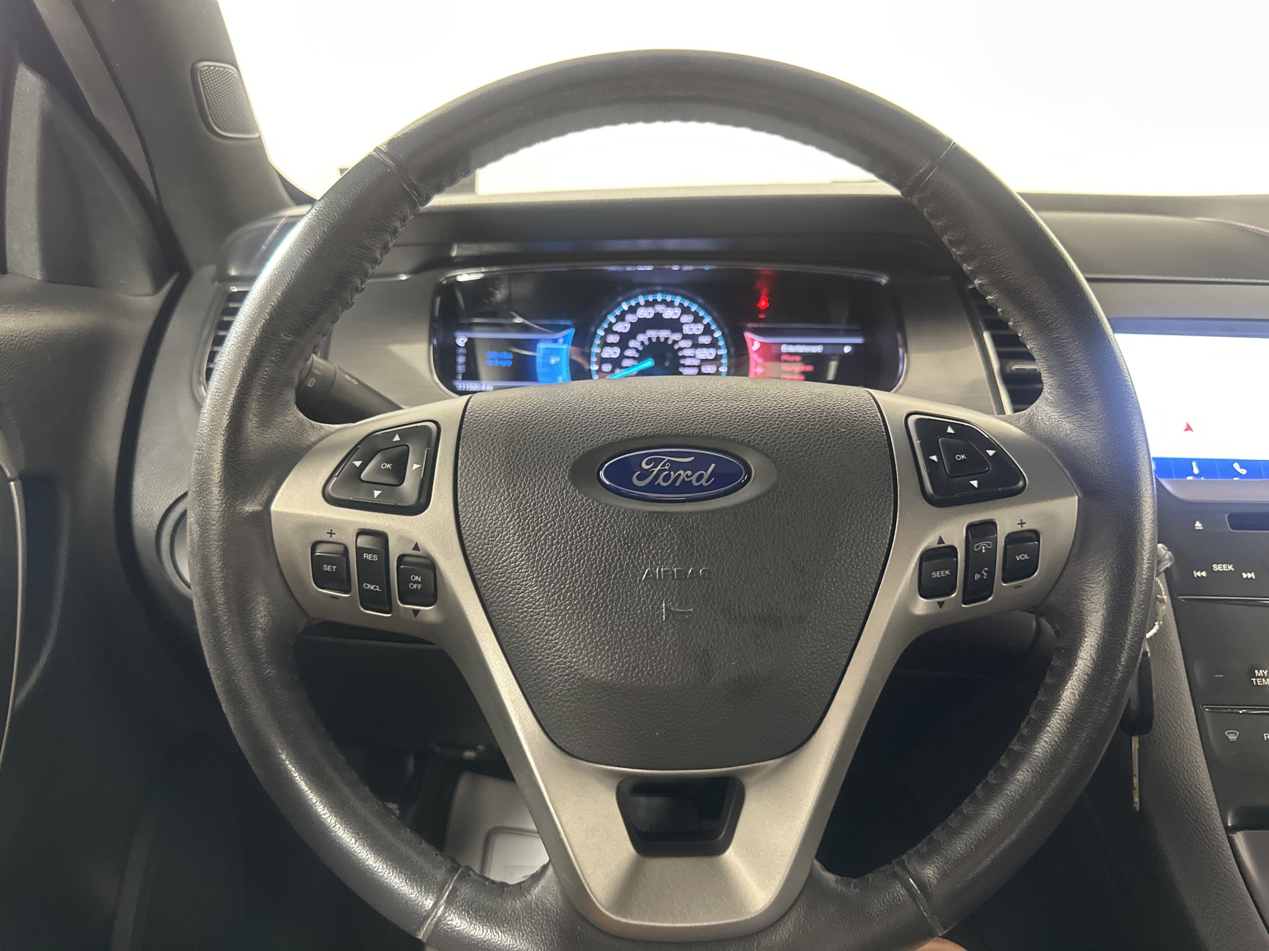 Used 2013 Ruby Red Metallic Tinted Ford SEL image 12