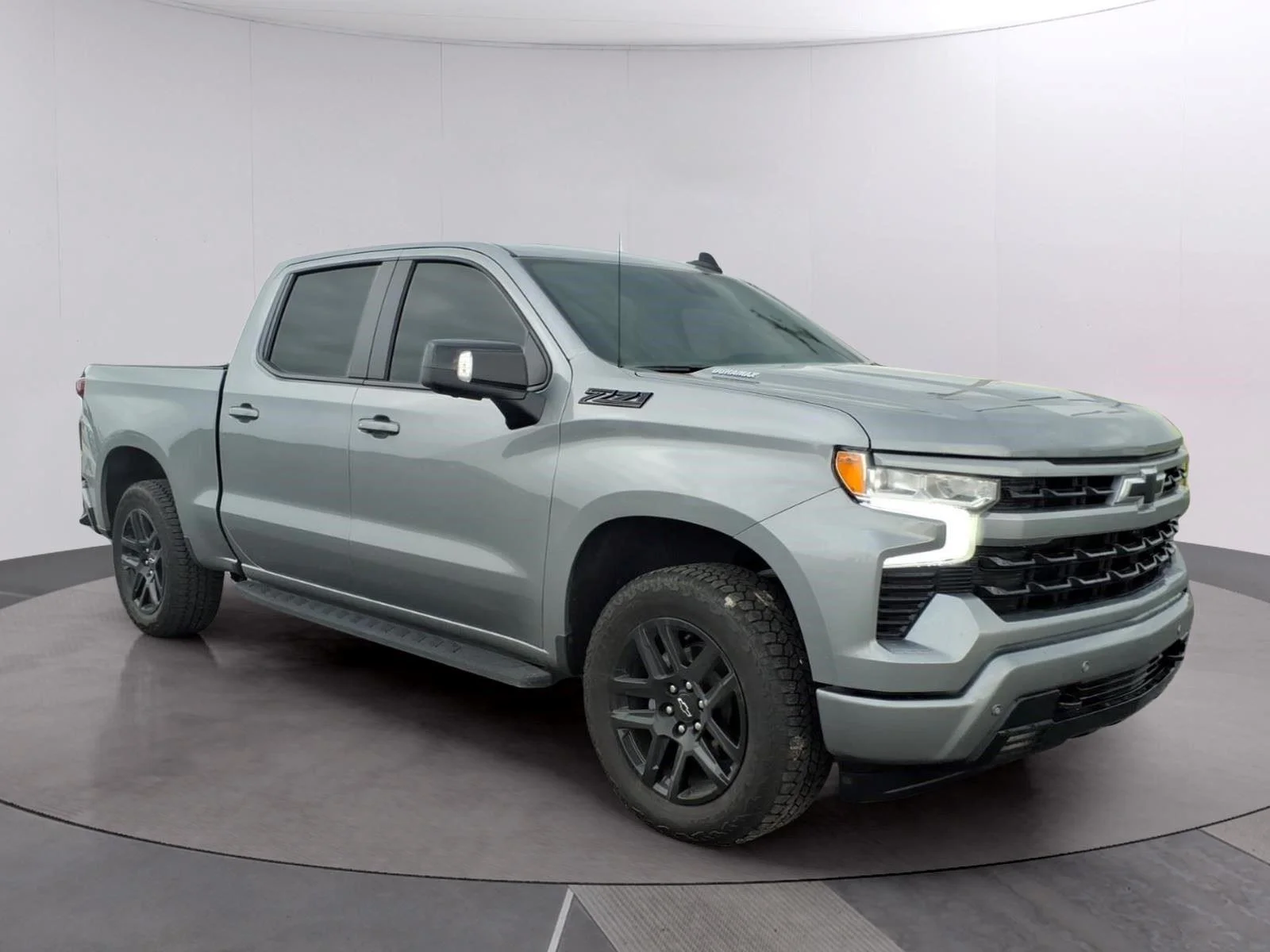 Used 2026 Sterling Gray Metallic Chevrolet RST image 7