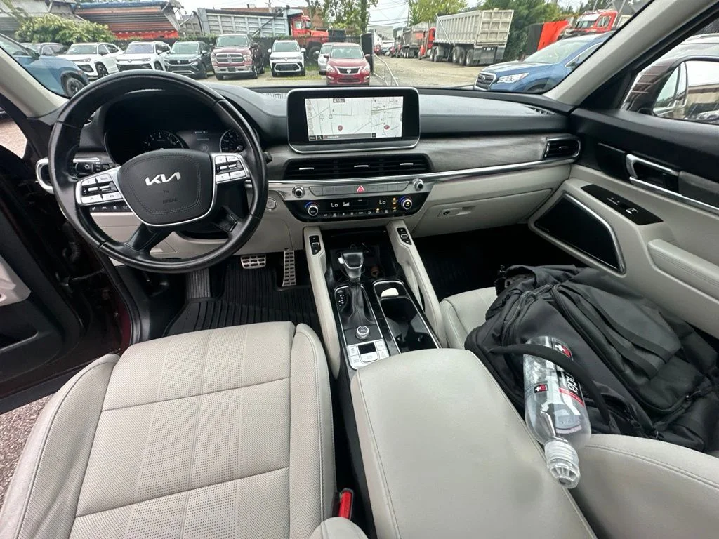 Used 2022 Purple Kia SX image 26