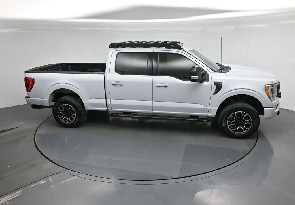 Used 2022 White Ford XLT image 51