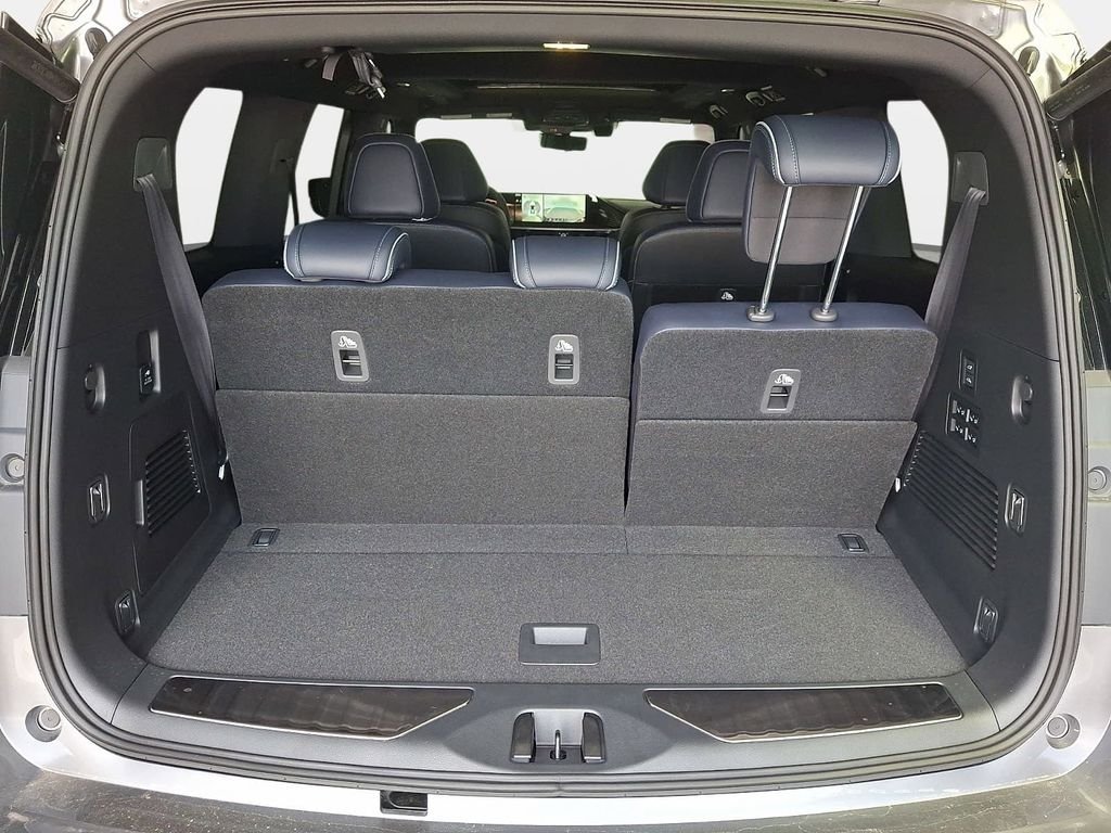 New 2026 DYNAMIC METAL INFINITI Sport 4WD image 20