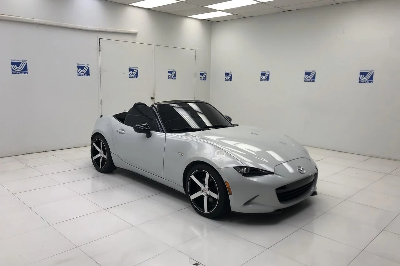 2017 Mazda MX-5 Miata Club Auto's photo