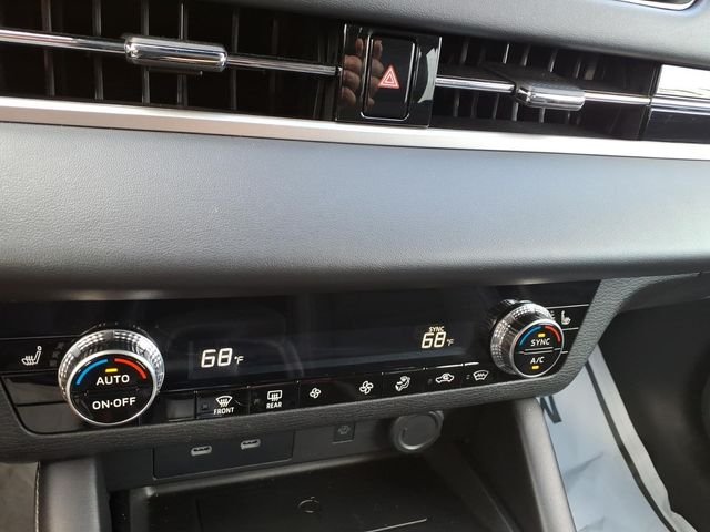 2025 Mitsubishi Outlander SE - Photo 21