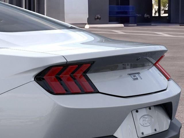 New 2026 Iconic Silver Metallic Ford GT image 22