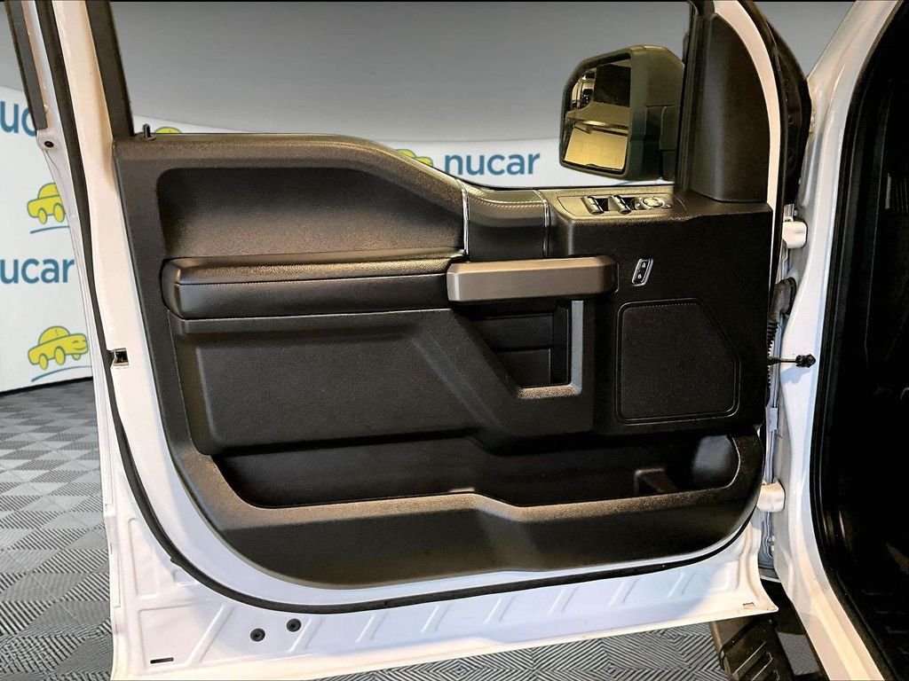 Used 2020 White Ford XLT image 9