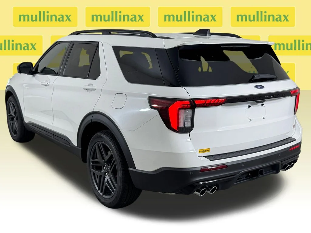 New 2026 White Ford ST image 4