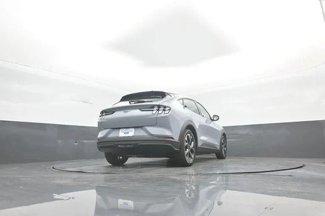 New 2026 Glacier Gray Metallic Tri-coat Ford Select image 37