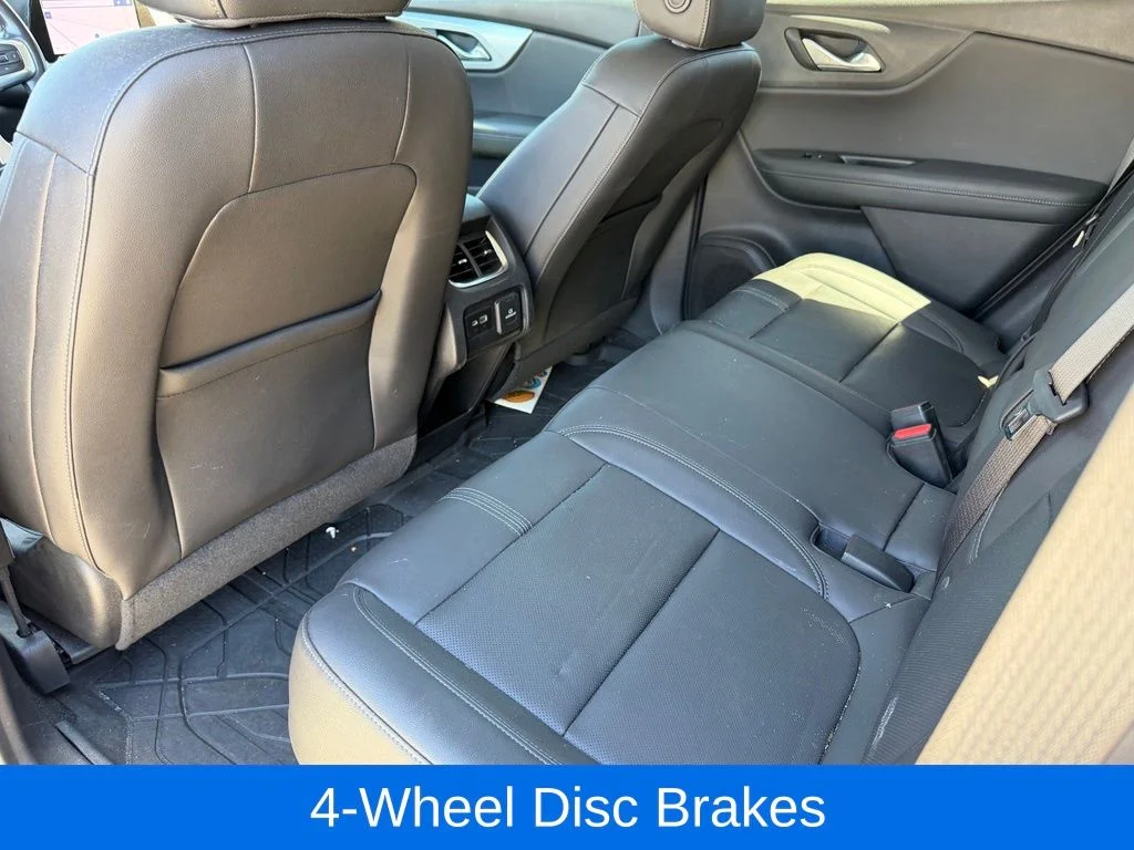 Used 2020 Gray Chevrolet LT image 20