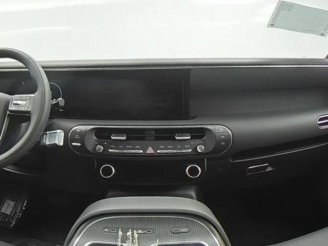 New 2026 Silver Hyundai Calligraphy image 34