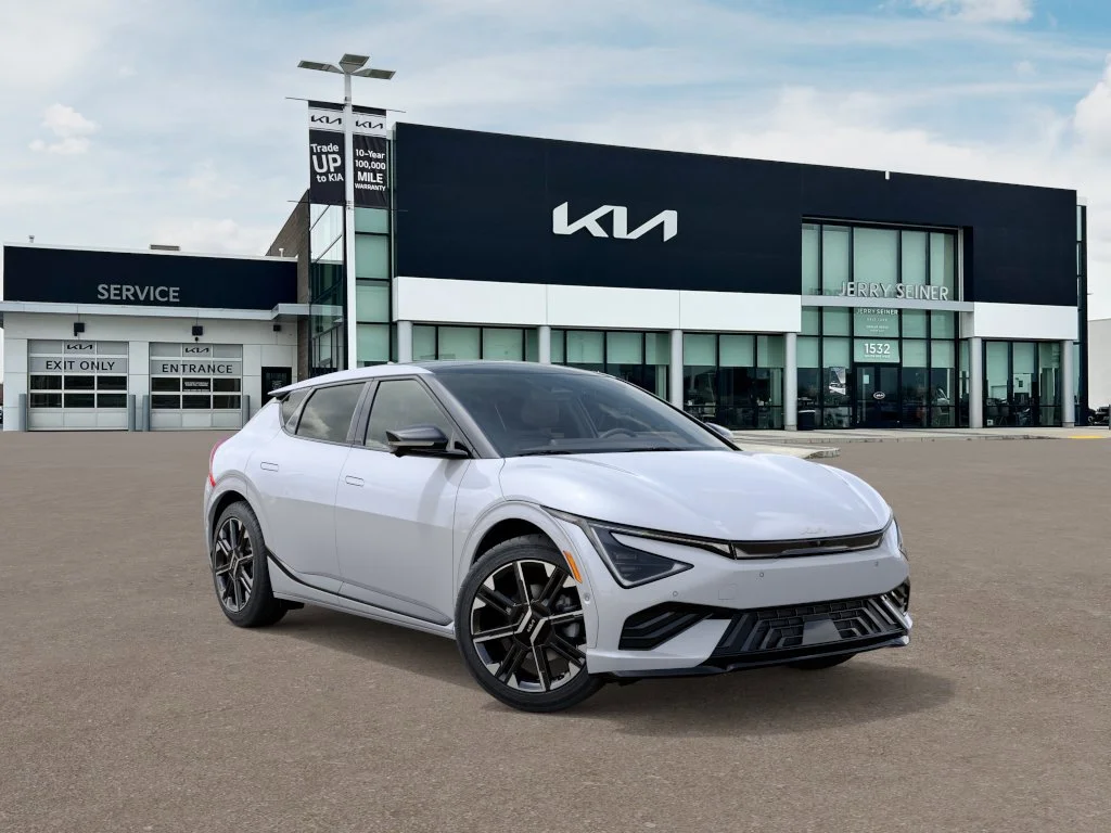 New 2026 Glacial White Pearl Kia GT-Line image 8