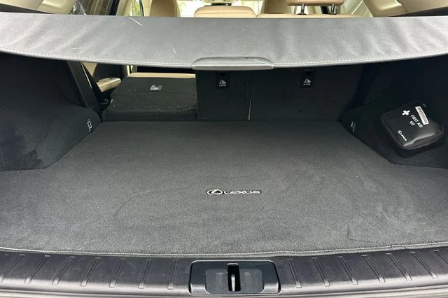 Used 2021 Beige Lexus 450h image 14