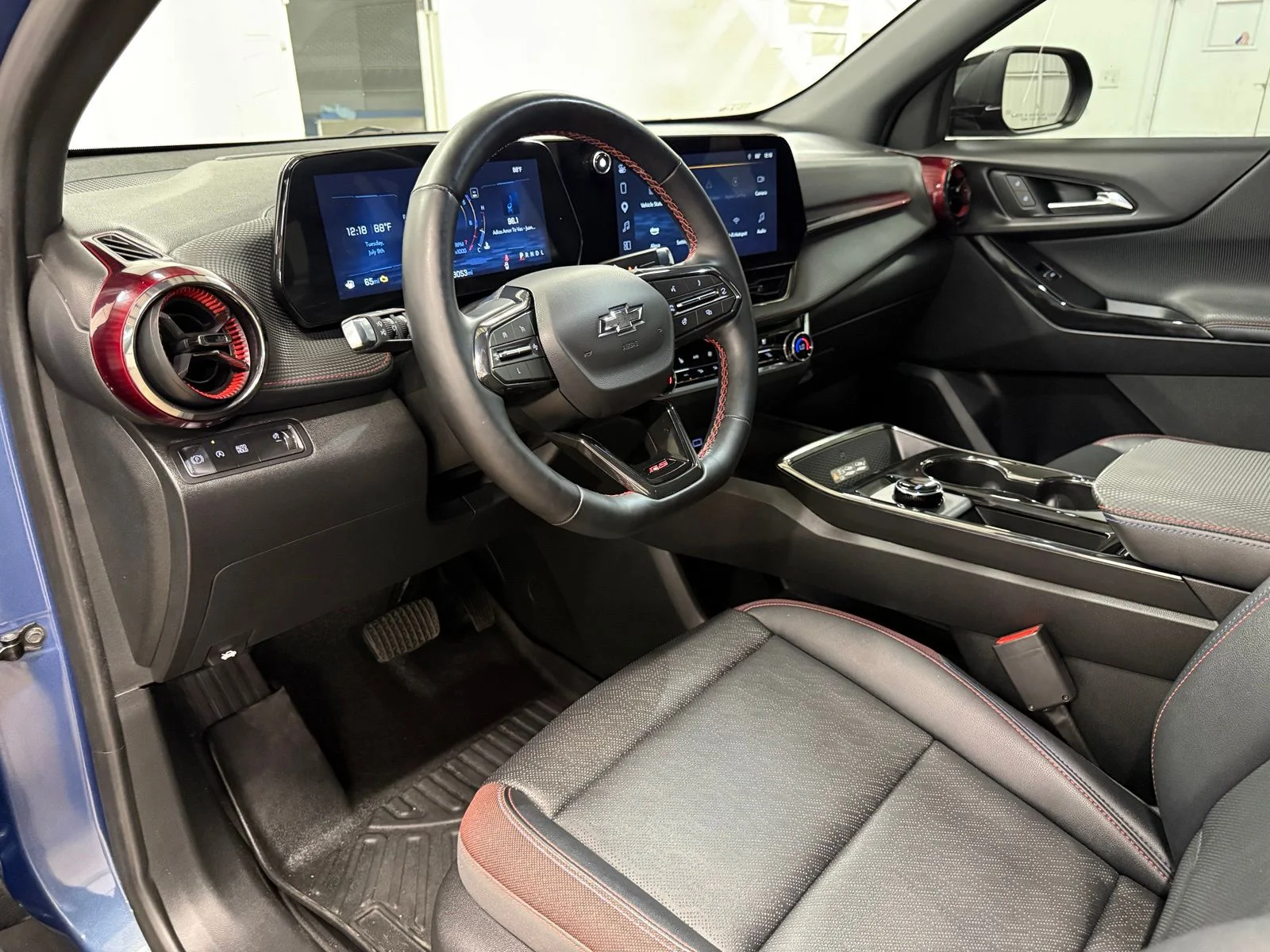Used 2025 Blue Chevrolet RS image 17