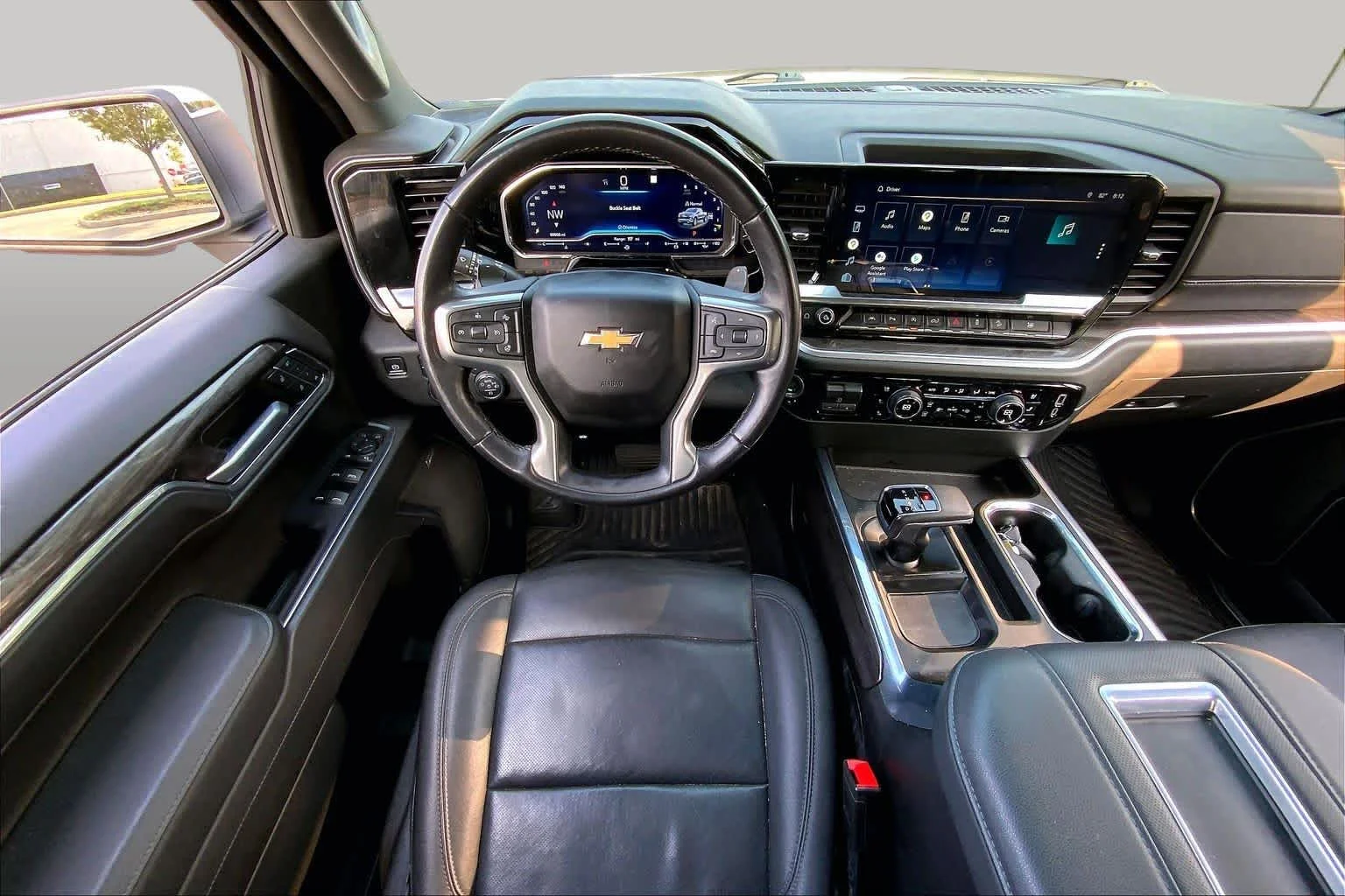Used 2022 Summit White Chevrolet LTZ image 6