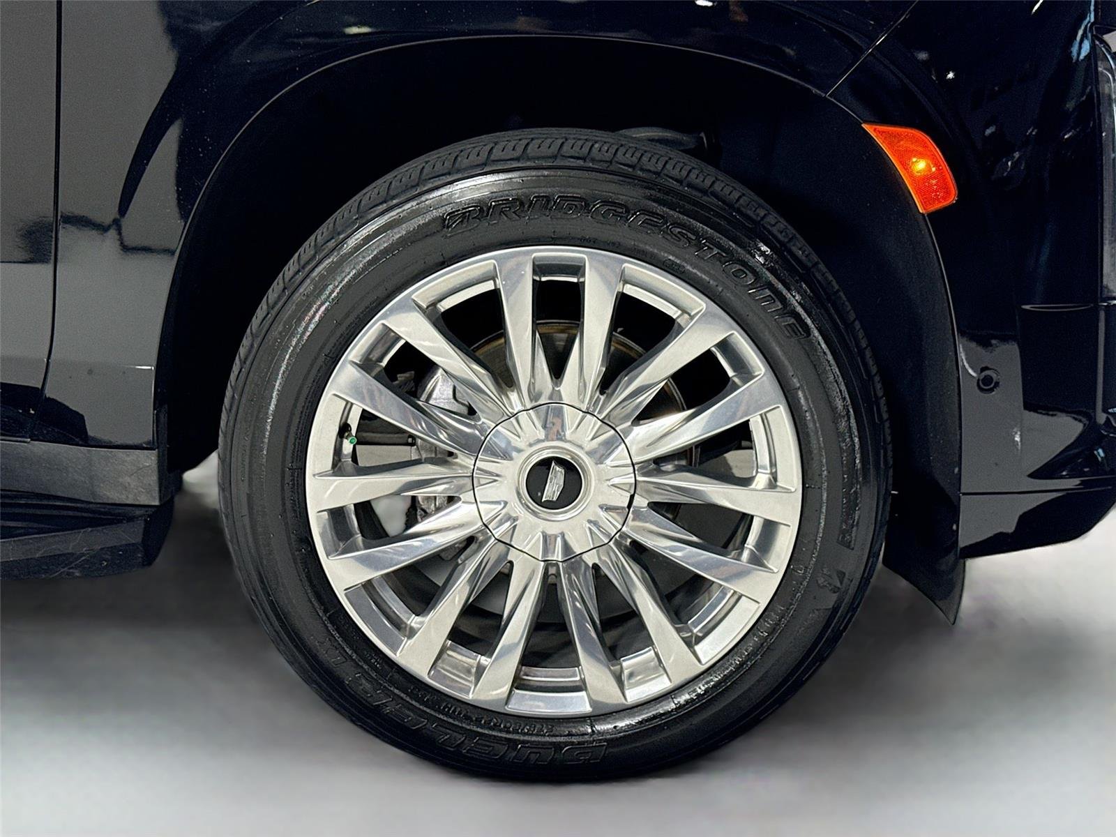 Used 2023 Black Raven Cadillac 4WD Premium Luxury | Super Cruise | Rear Seat Entertainment image 44