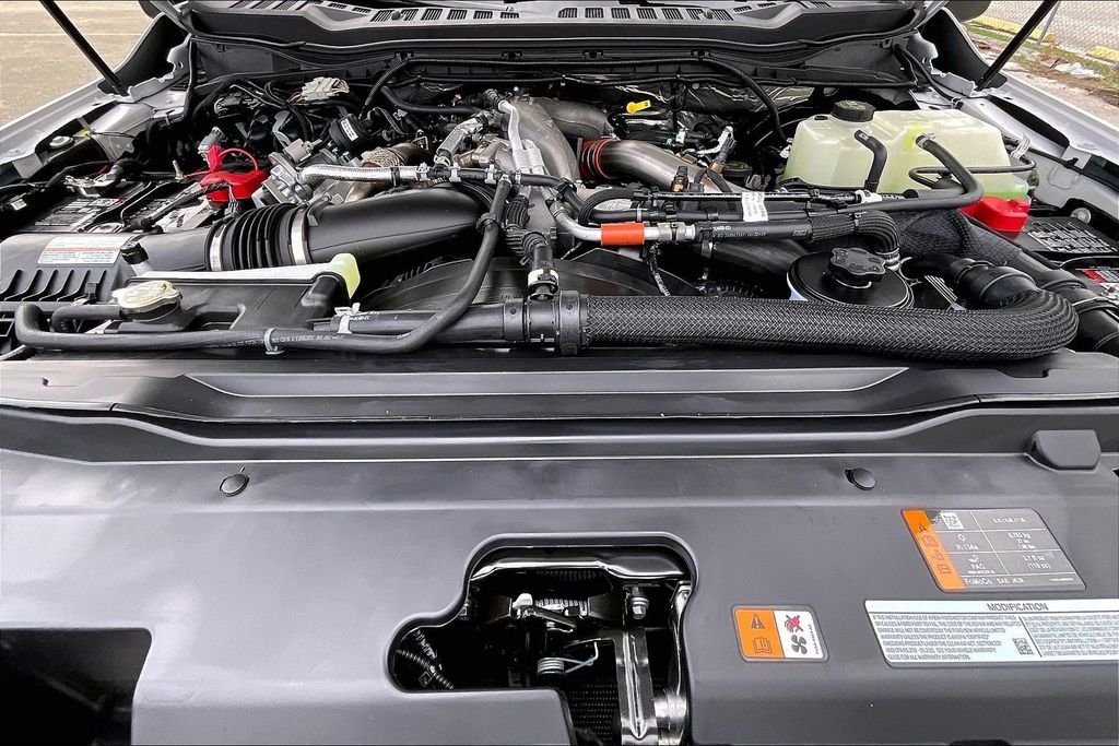 New 2026 Ford Super Duty F-250 Lariat 4D Crew Cab