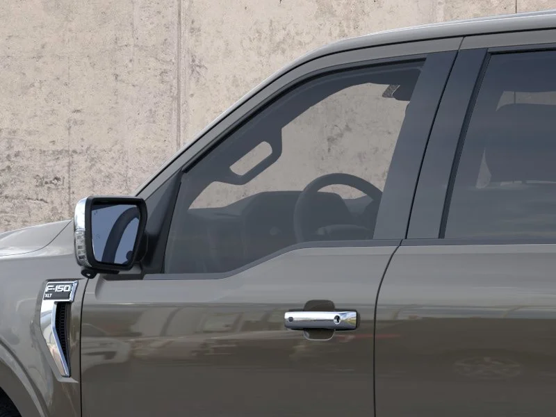 New 2026 Marsh Gray Ford XLT image 24