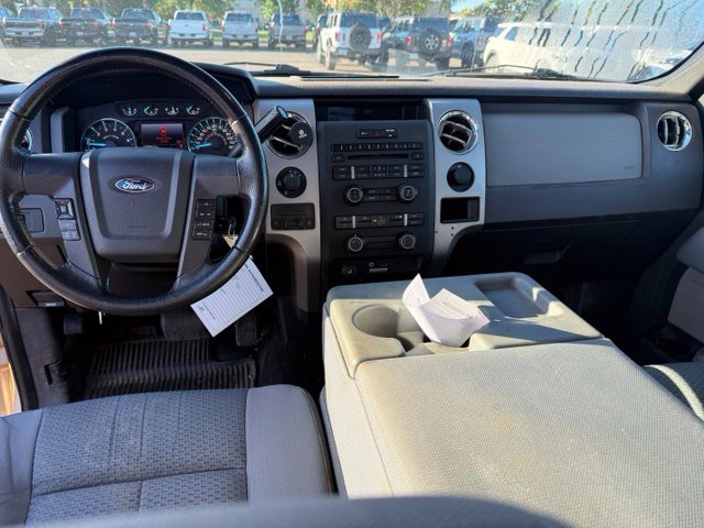 Used 2012 White Ford XLT image 3