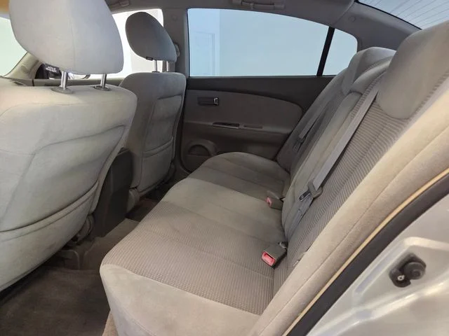 Used 2006 Silver Nissan 2.5 S image 12