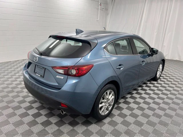Used 2016 Blue Mazda i Grand Touring image 5