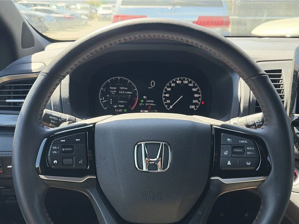 Certified Used 2025  Honda Sport-L Auto Certified Pre-Owned   Clean Title   O image 22
