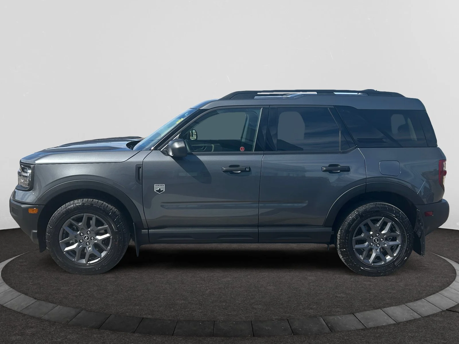 New 2026 Carbonized Grey Metallic Ford Big Bend image 2