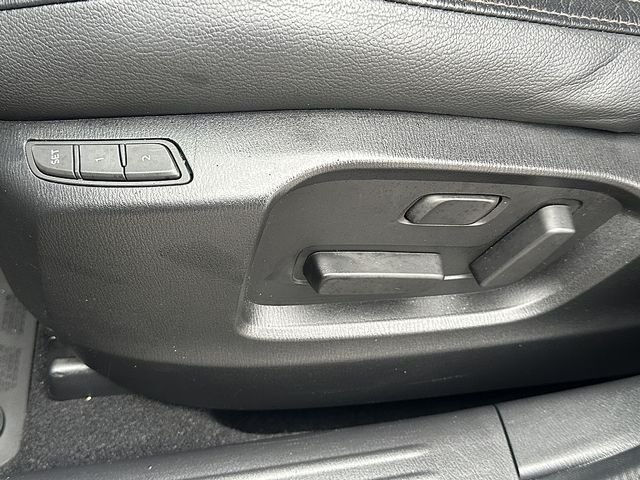 Used 2019 Gray Mazda Grand Touring image 19