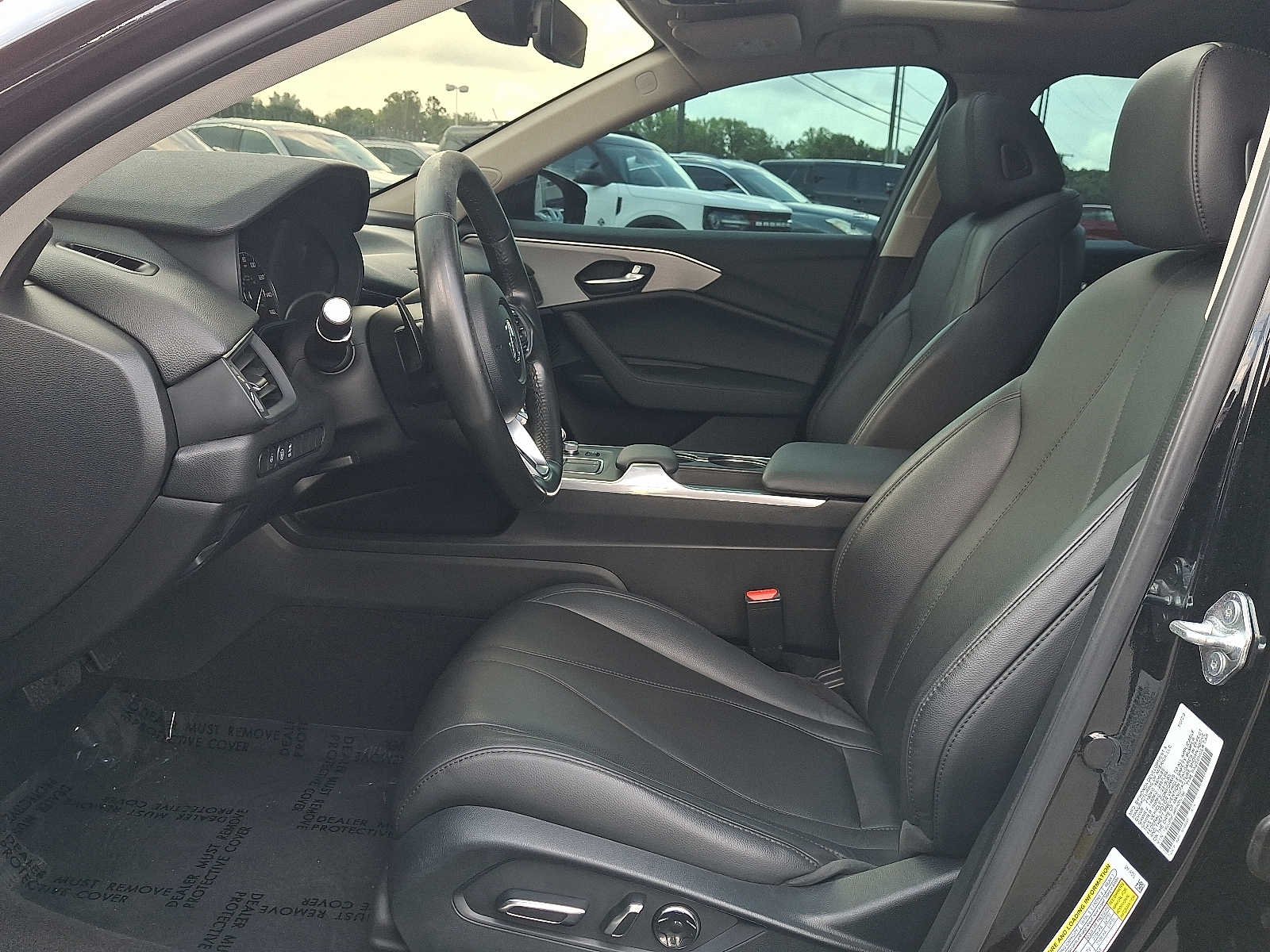 Certified Used 2023 Majestic Black Pearl Acura  image 13
