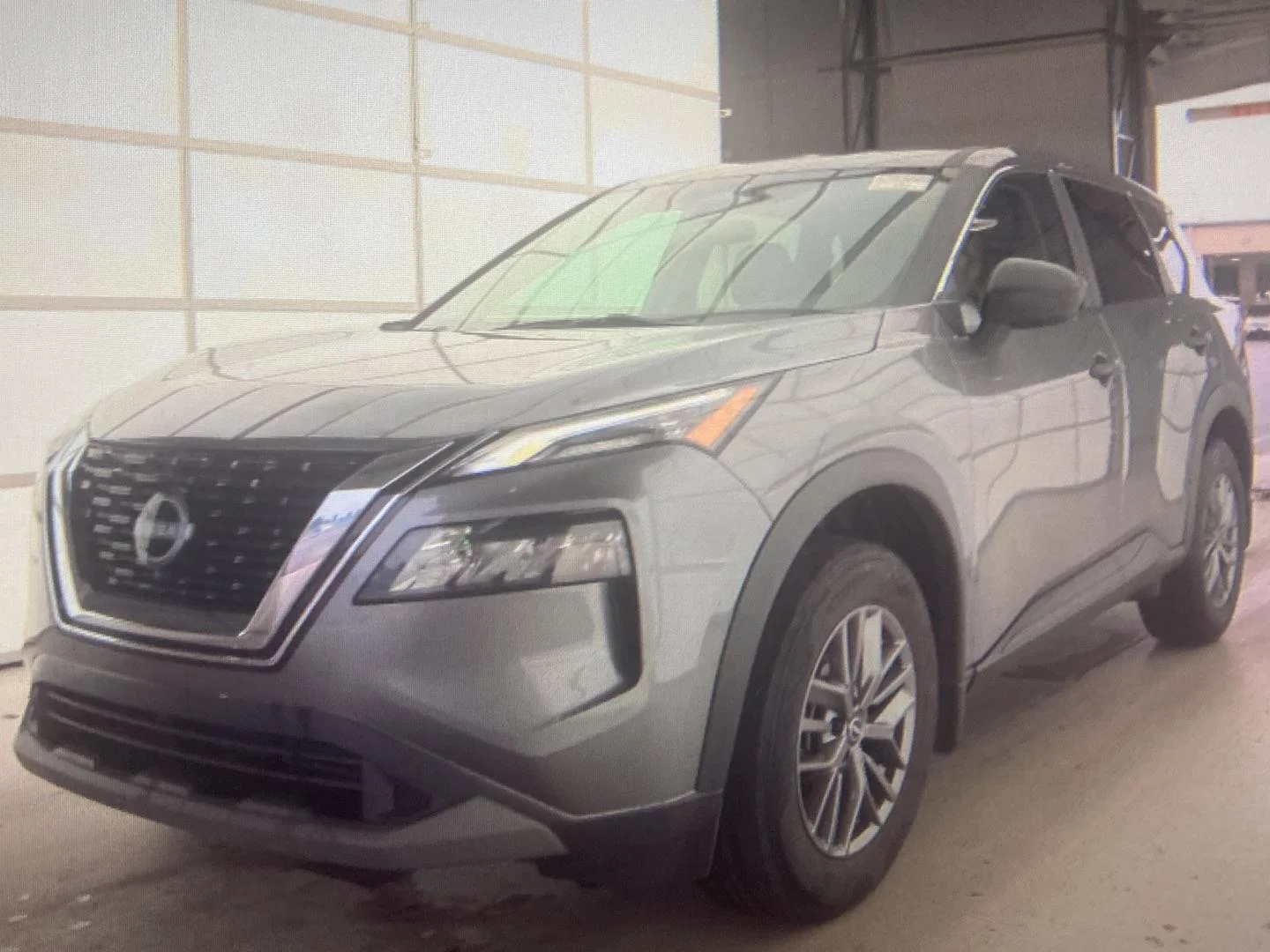 Used 2023 Gun Metallic Nissan S image 3