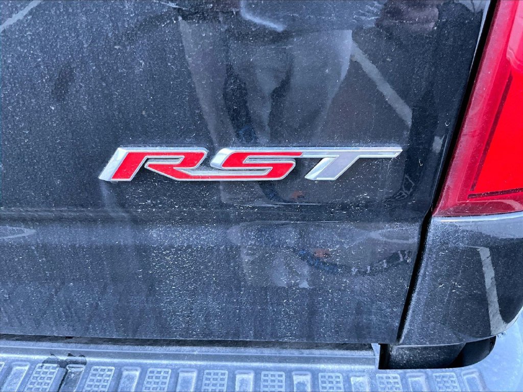 Used 2024 Black Chevrolet RST image 7