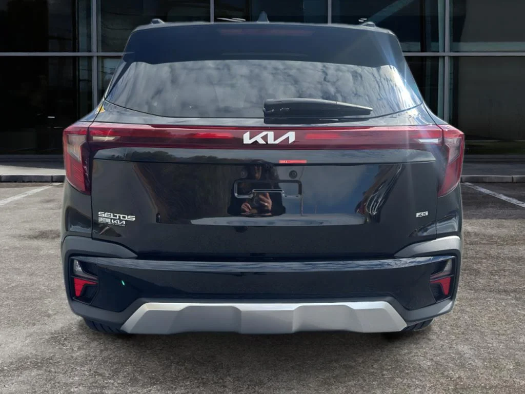 2026 Kia Seltos SX - Photo 6