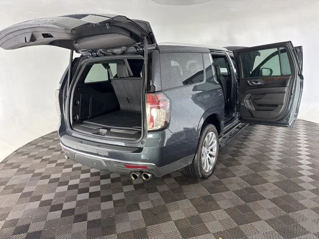Used 2022 Gray Chevrolet Premier image 15