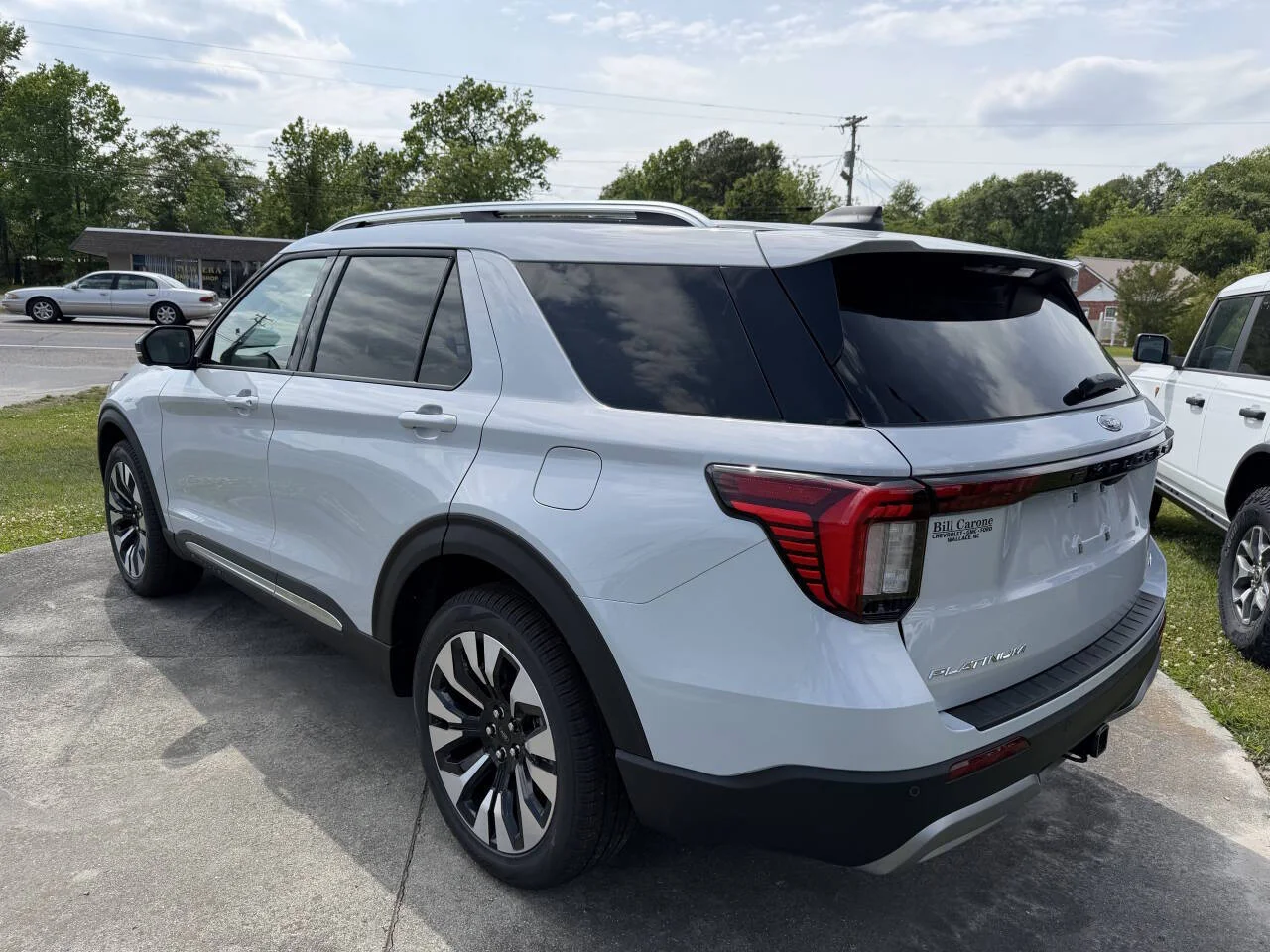 New 2026 Space White Metallic Ford Platinum™ image 3