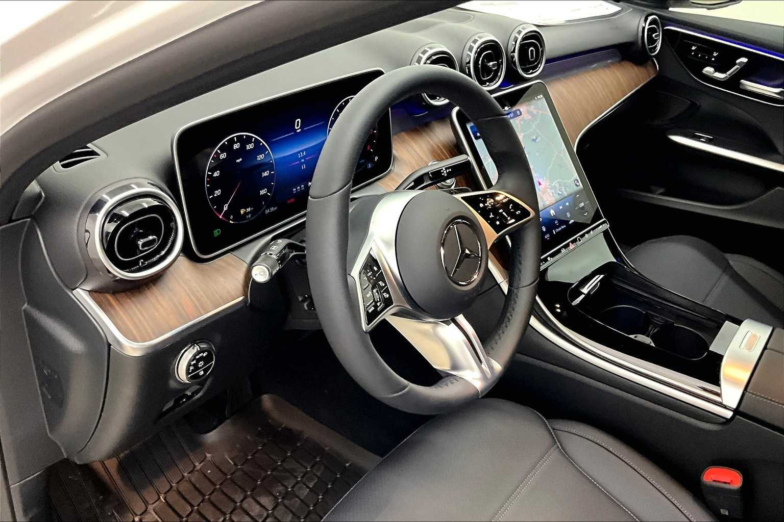 2025 Mercedes-Benz C-Class Sedan C 300 - Photo 8