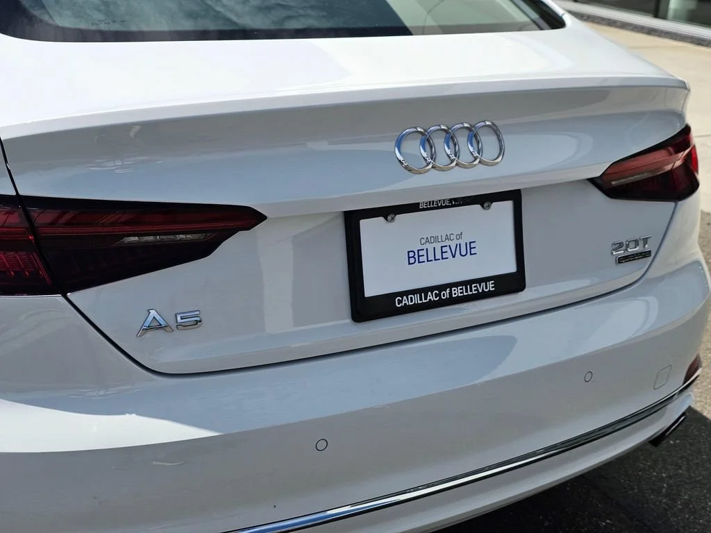 Used 2018  Audi Premium Plus image 14