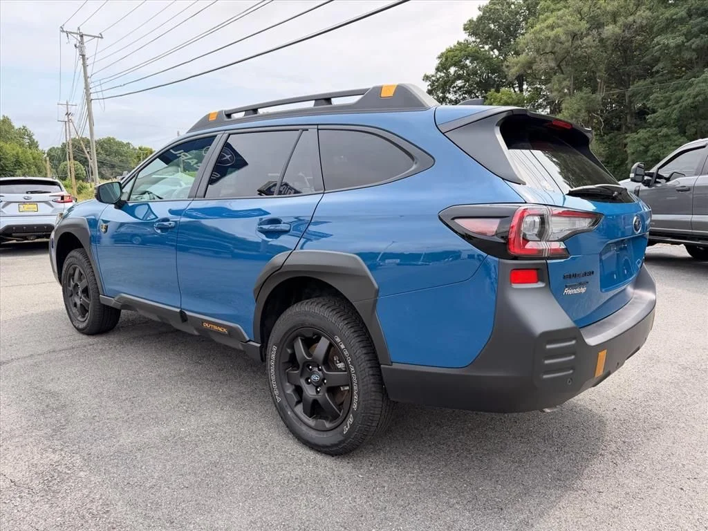 Used 2025 Blue Subaru Wilderness image 5