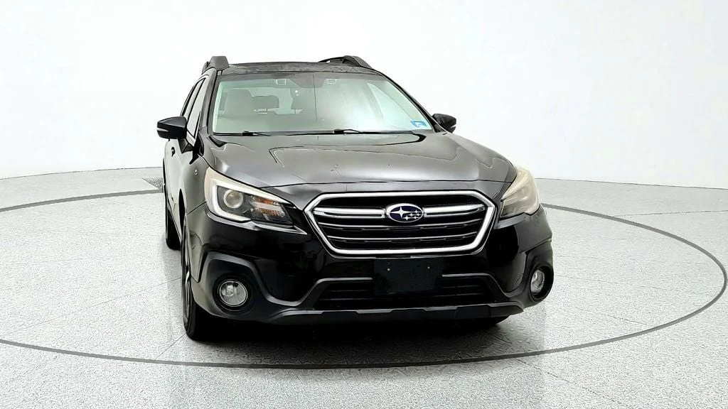 Used 2018 Crystal Black Silica Subaru 2.5i Limited w/ EyeSight, Nav & Steering Responsive Headlights image 2