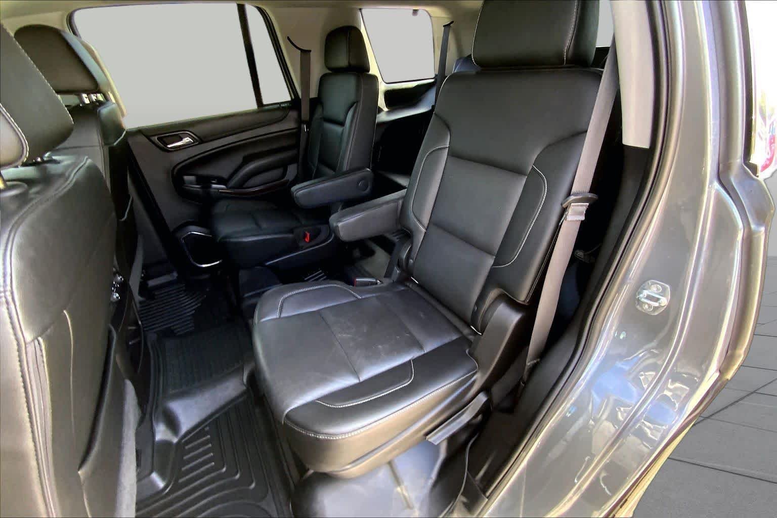 Used 2019 Satin Steel Metallic GMC SLT image 21