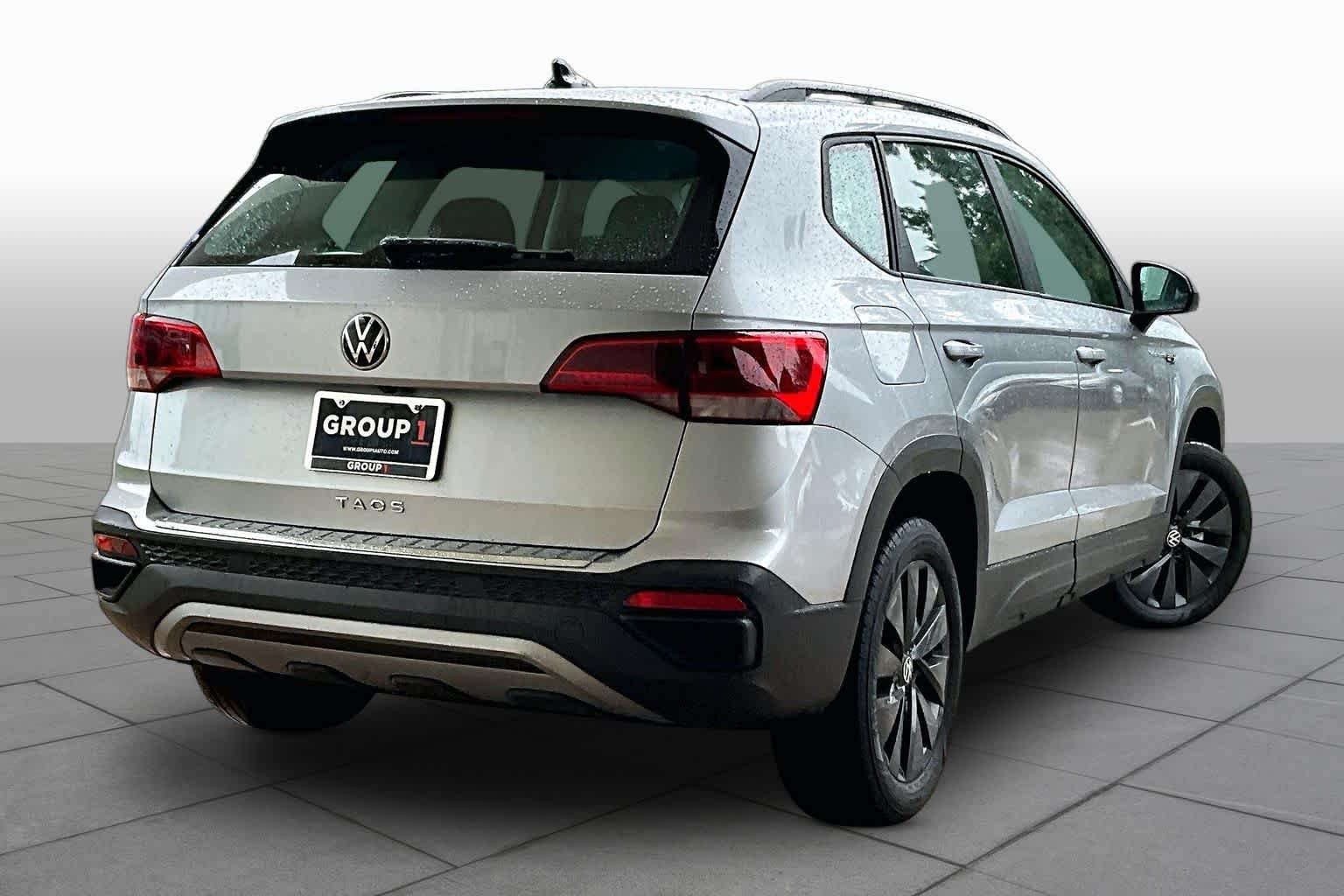 Used 2023 Pyrite Silver Metallic Volkswagen S image 11