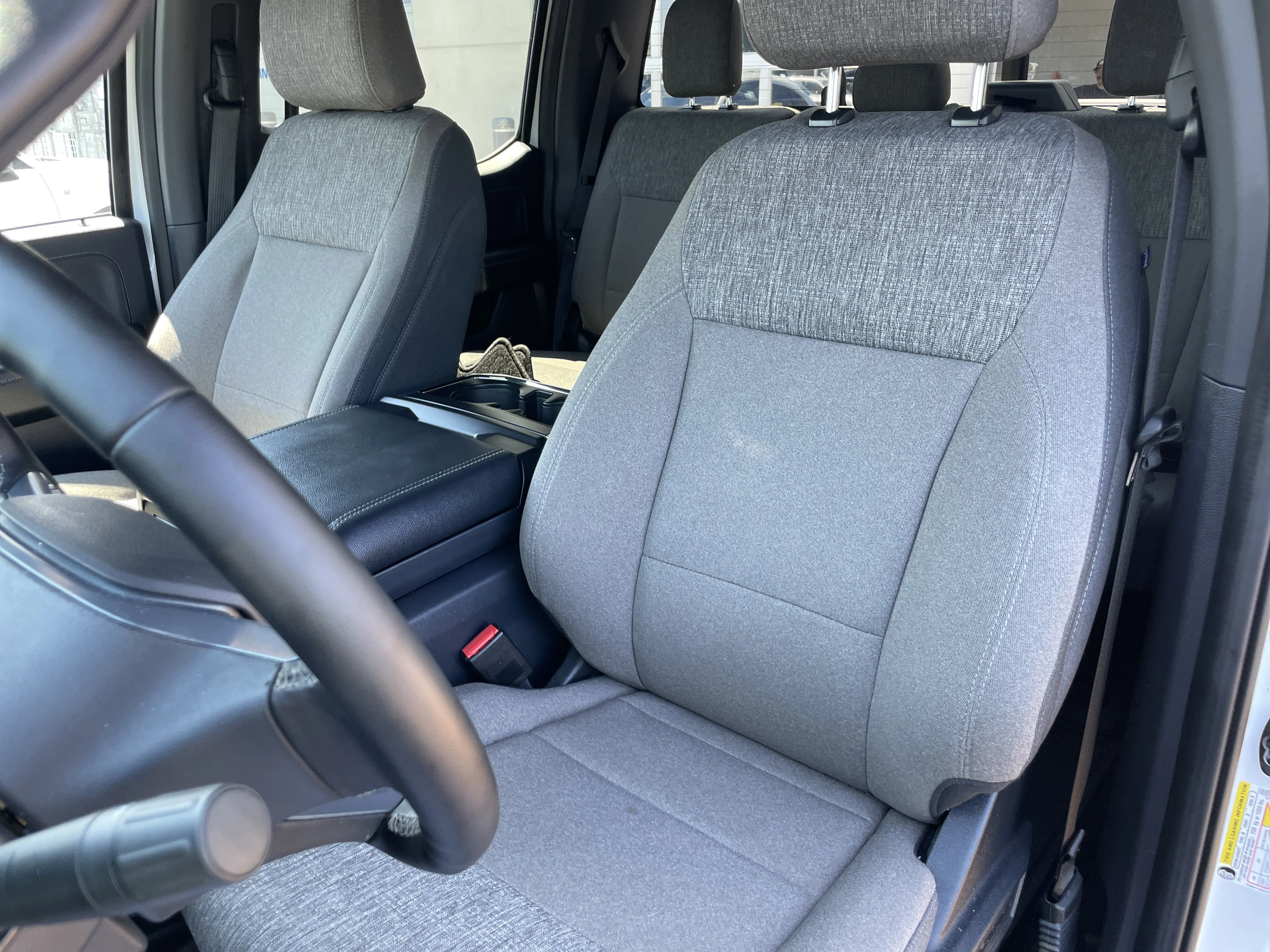 Used 2024 Oxford White Ford XLT image 23