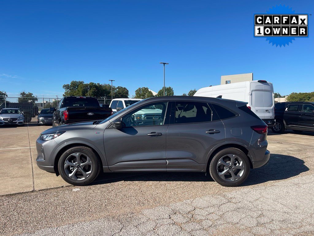 Used 2023 Gray Metallic Ford ST-Line image 4