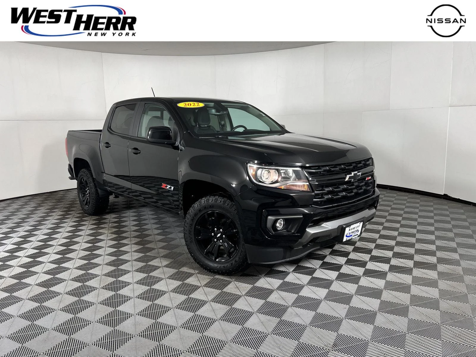 Used 2022 Black Chevrolet 4WD Z71 image 1