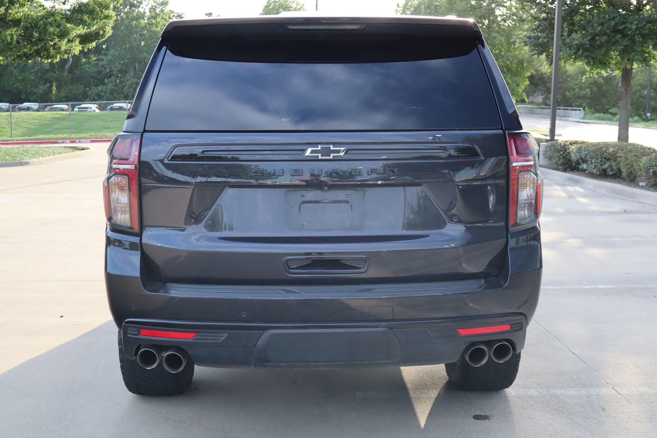 Used 2023 Dark Blue Chevrolet Z71 image 4